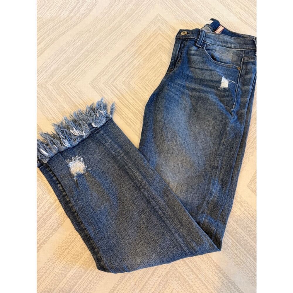 Sneak Peek Mid Rise Distressed Jeans Size 5 Blue Denim Frayed Ankle Skinny